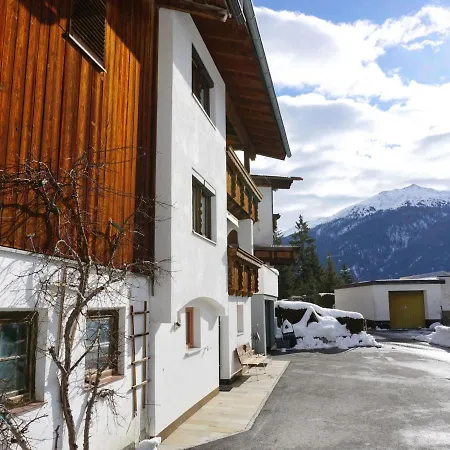 Vakantiehuis Hoelzl By Interhome Flirsch