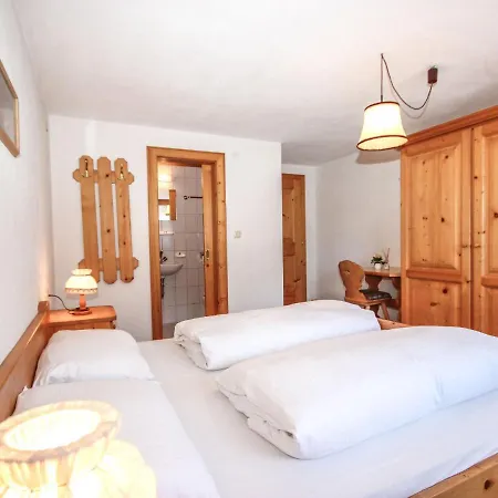 Vakantiehuis Hoelzl By Interhome Flirsch