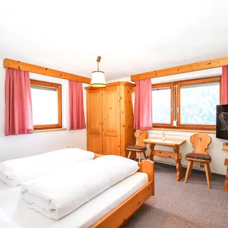 בית נופש Hoelzl By Interhome *