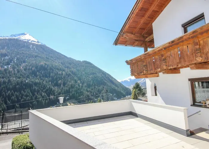 Hoelzl By Interhome فليرش