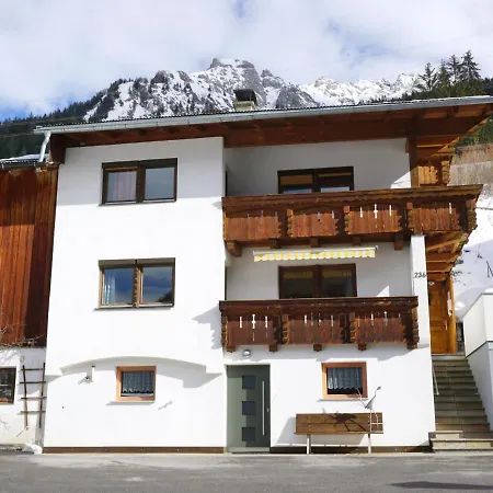 Hoelzl By Interhome Nyaraló