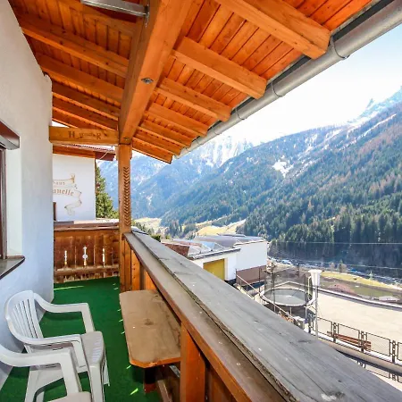 Casa de Férias Hoelzl By Interhome